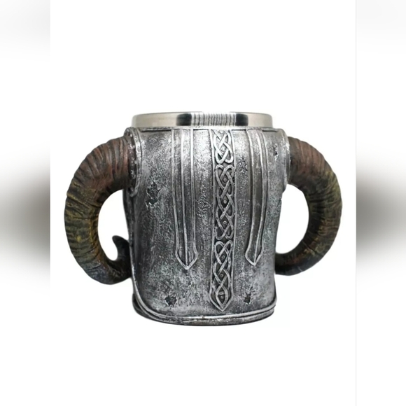 Ancient Viking Warrior Horned Mug Resin Unused Skull Stein Beverage Hot Cold - Picture 2 of 3